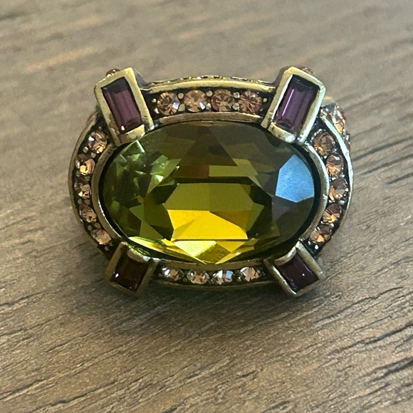 Heidi Daus Vintage Olive & Amethyst Crystal Ring - Picture 2 of 9
